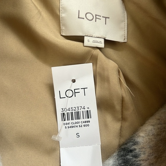 Loft Plaid Wool Blend Shirt Tail Coat. Size Small - Picture 2 of 8